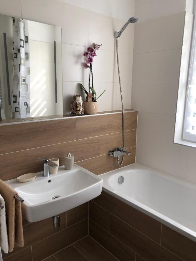 פופראד Tatra Billetee Apartman S Luxusnym Vyhladom Na Vysoketatry A Sukromnym Wellness מראה חיצוני תמונה