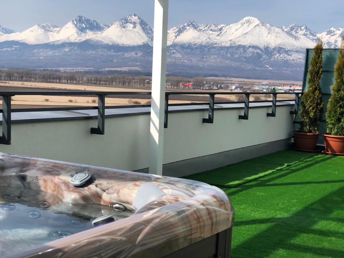 פופראד Tatra Billetee Apartman S Luxusnym Vyhladom Na Vysoketatry A Sukromnym Wellness מראה חיצוני תמונה